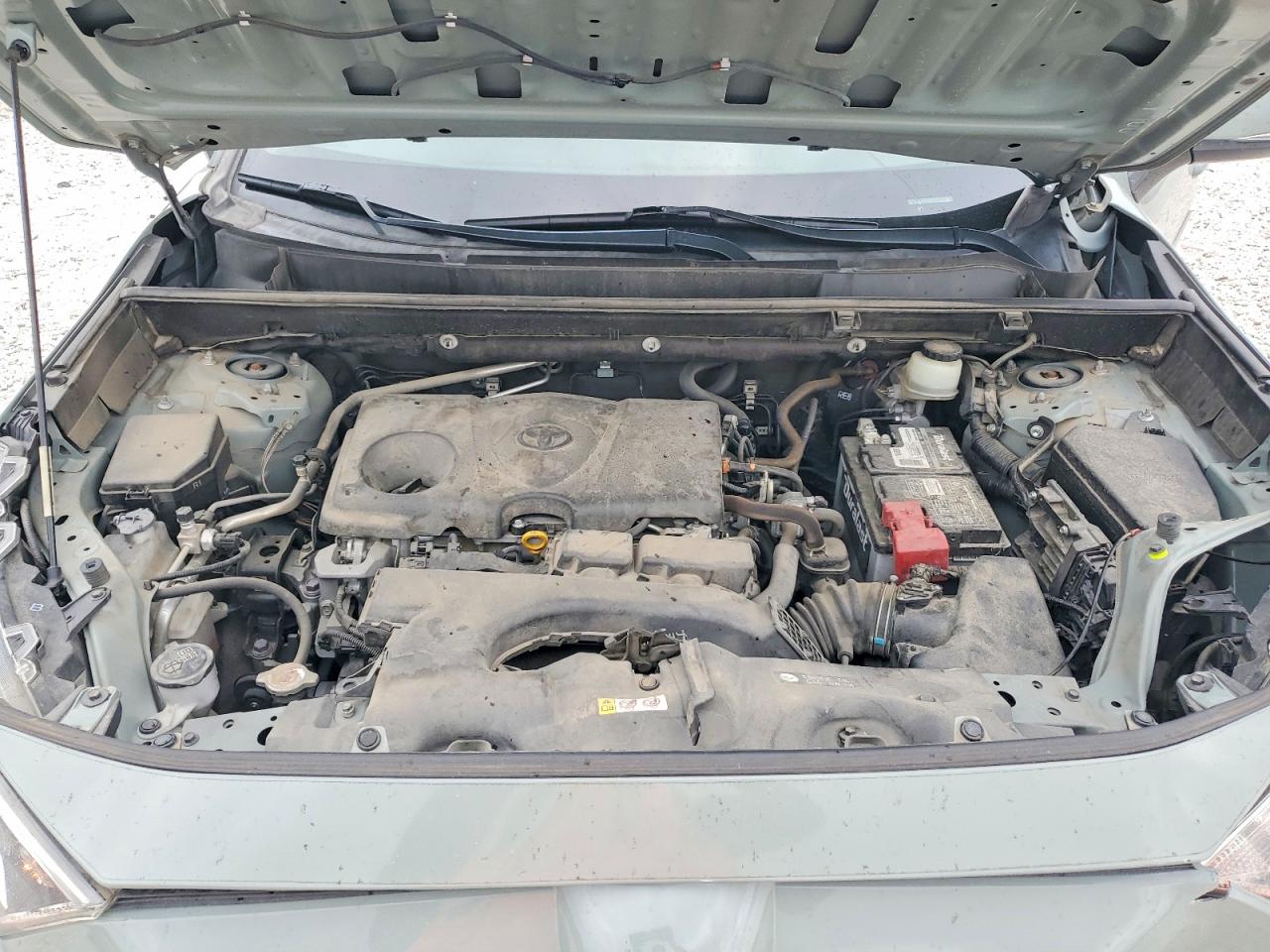 2019 TOYOTA RAV4 XLE photo 23