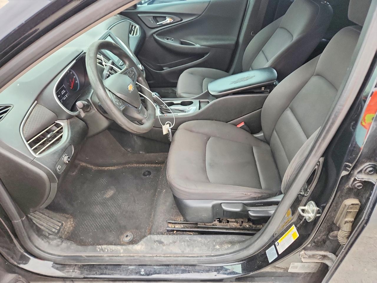 2018 CHEVROLET MALIBU LS photo 19