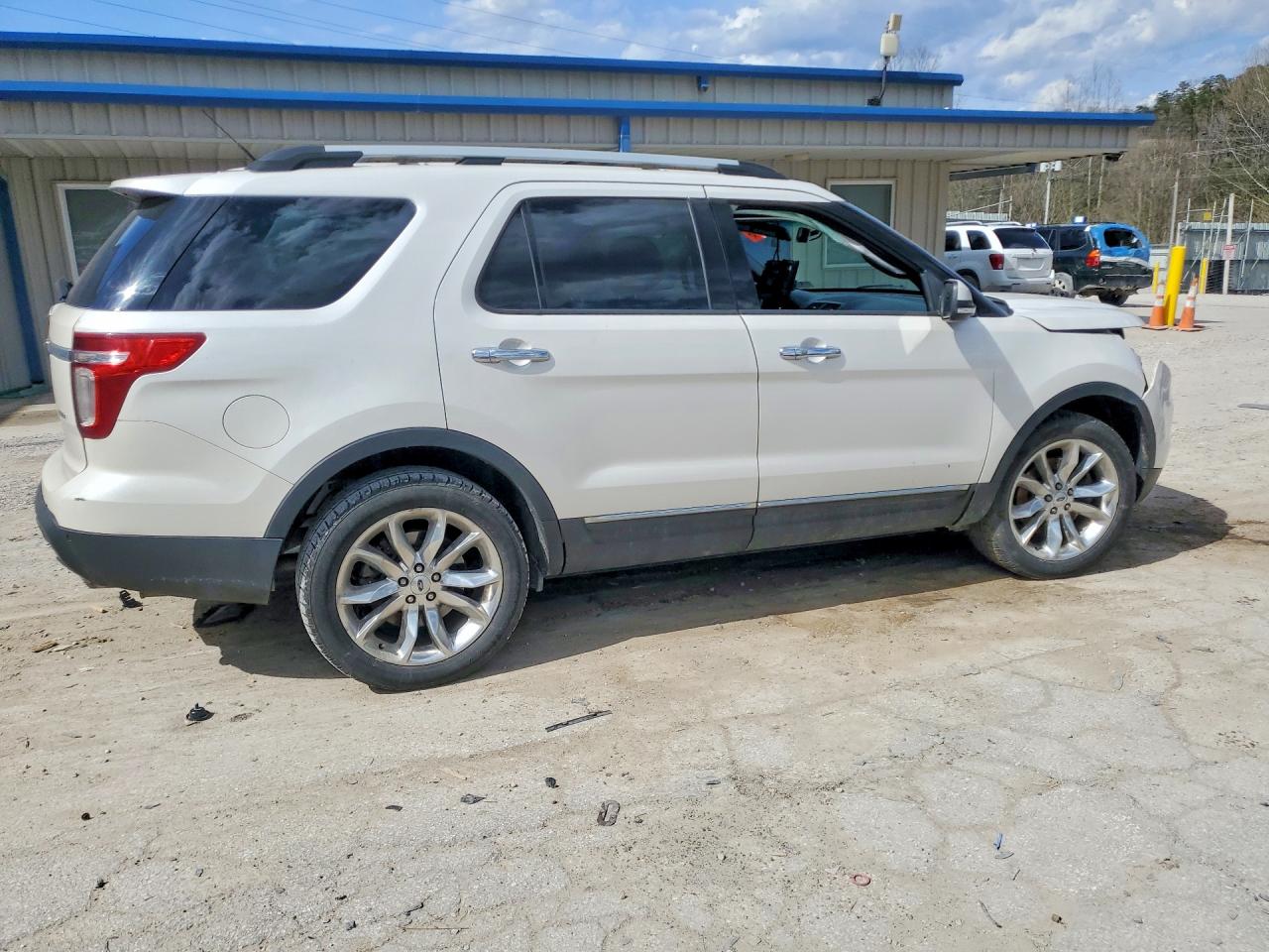 2014 FORD EXPLORER photo 5
