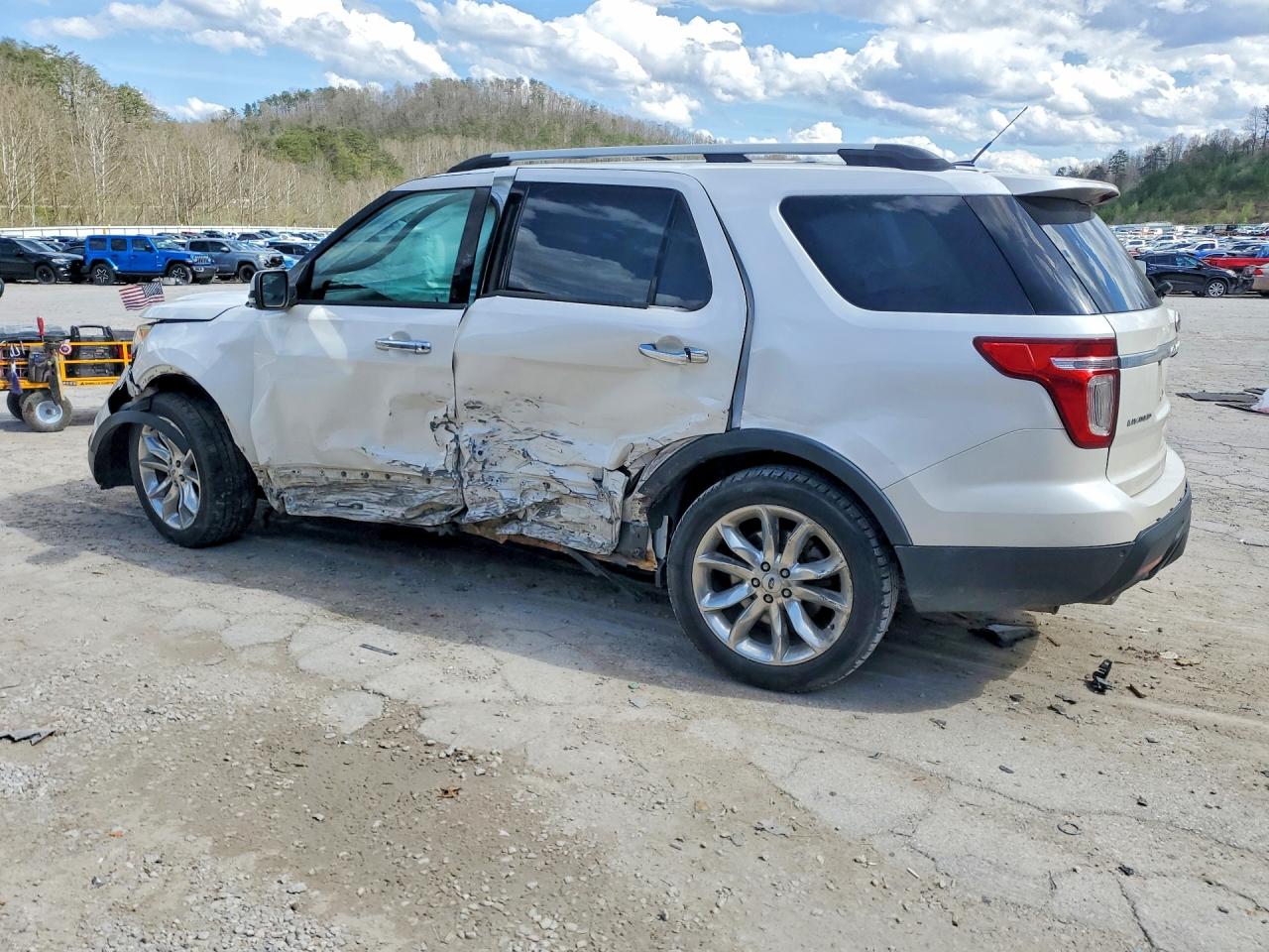 2014 FORD EXPLORER photo 3