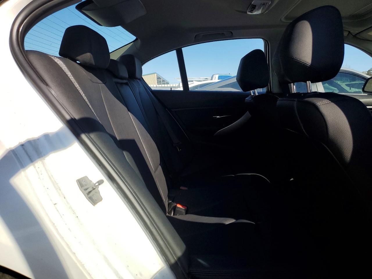 2016 BMW 320 XI photo 10
