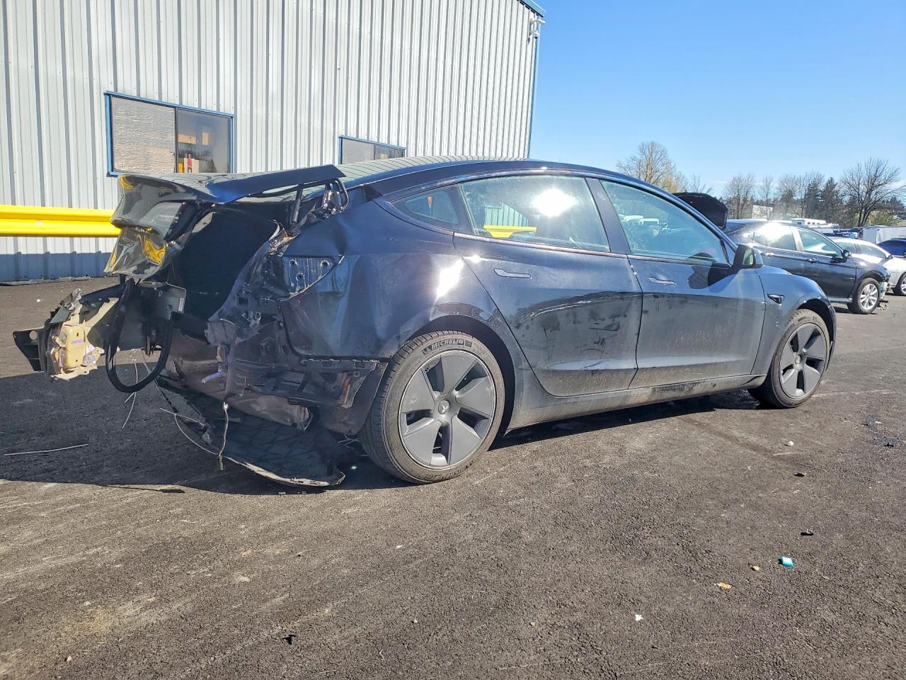 2023 TESLA MODEL 3 photo 3