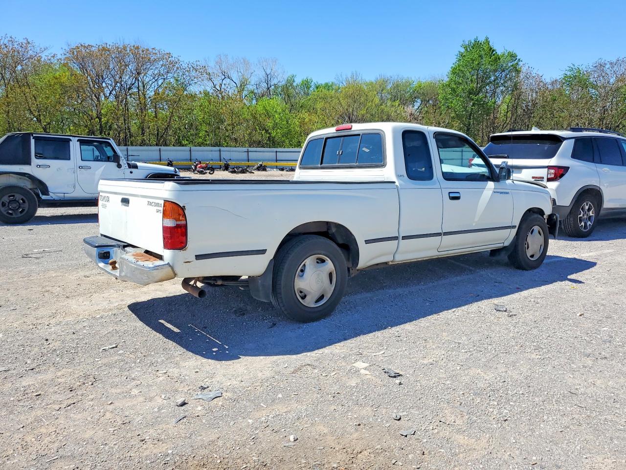 1998 TOYOTA TACOMA BASE photo 7