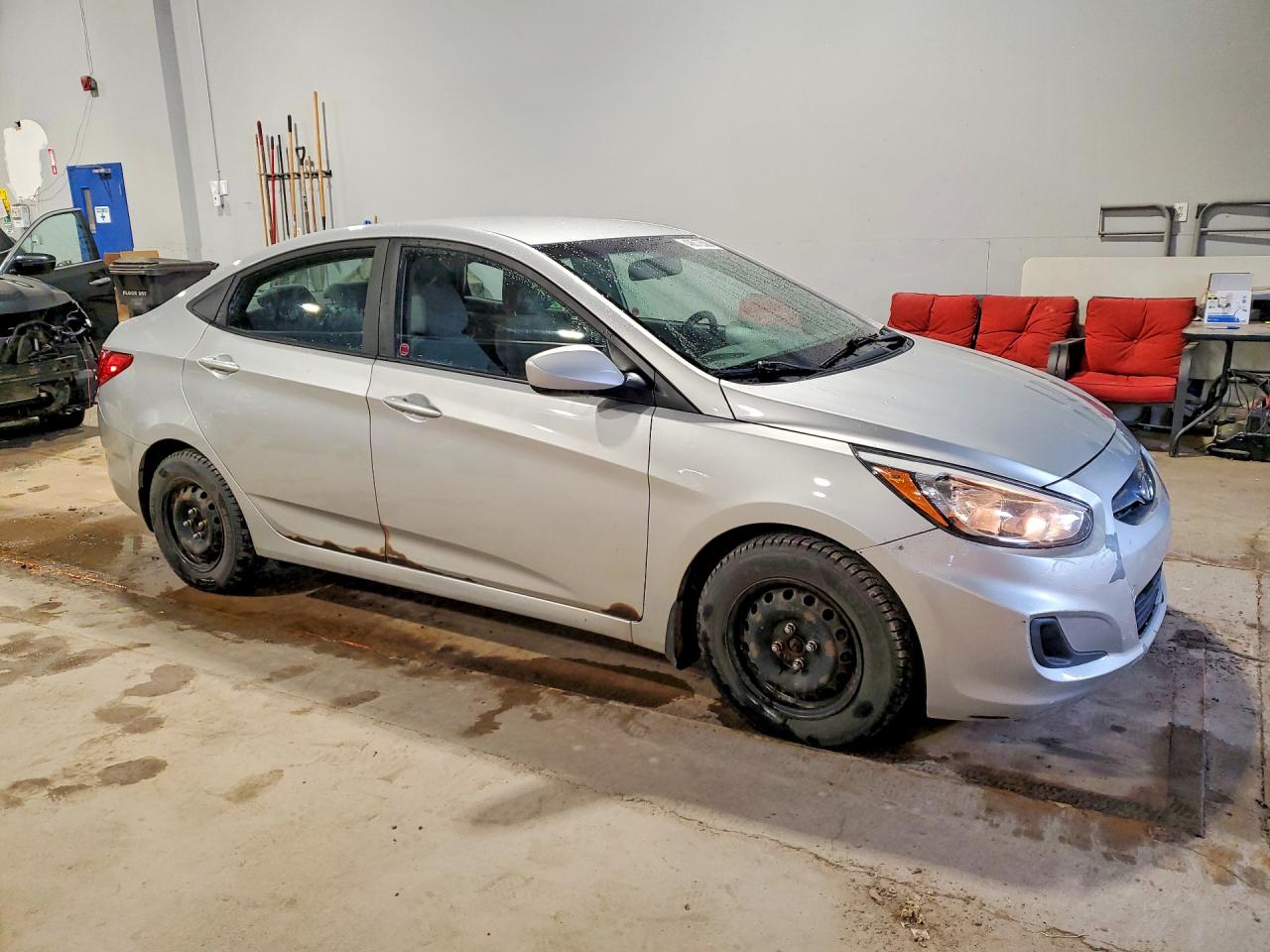 2017 HYUNDAI ACCENT SE photo 7