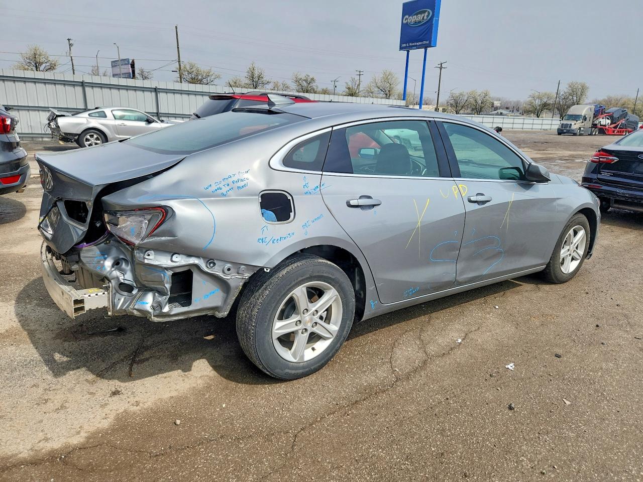 2024 CHEVROLET MALIBU LT photo 5