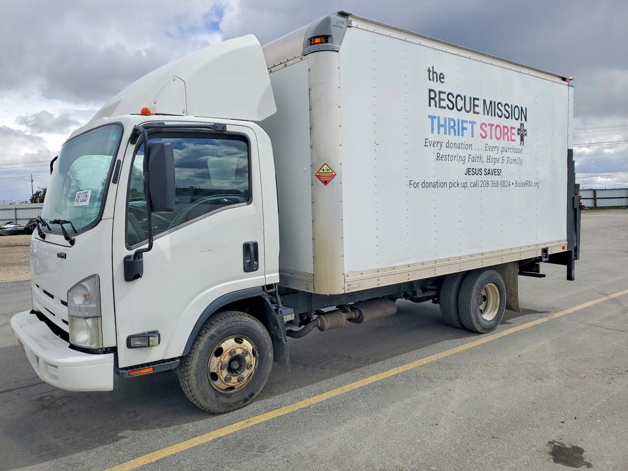 2012 ISUZU NPR