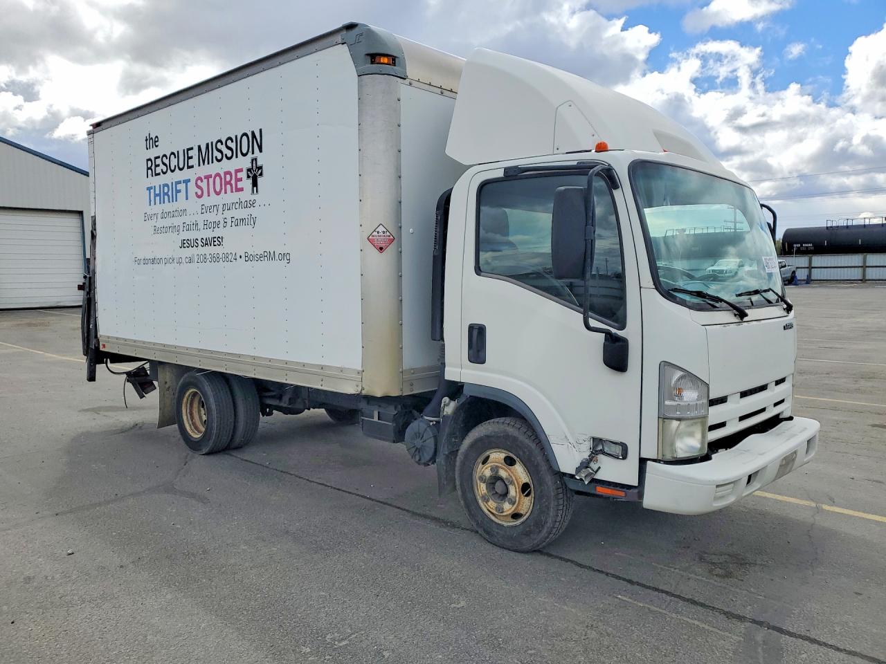 2012 ISUZU NPR - BOX TRUCK photo 7