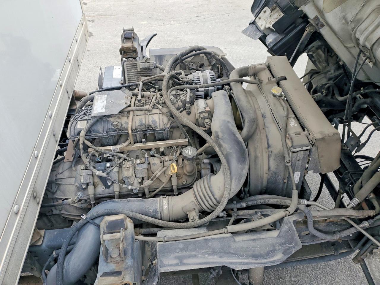 2012 ISUZU NPR - BOX TRUCK photo 23