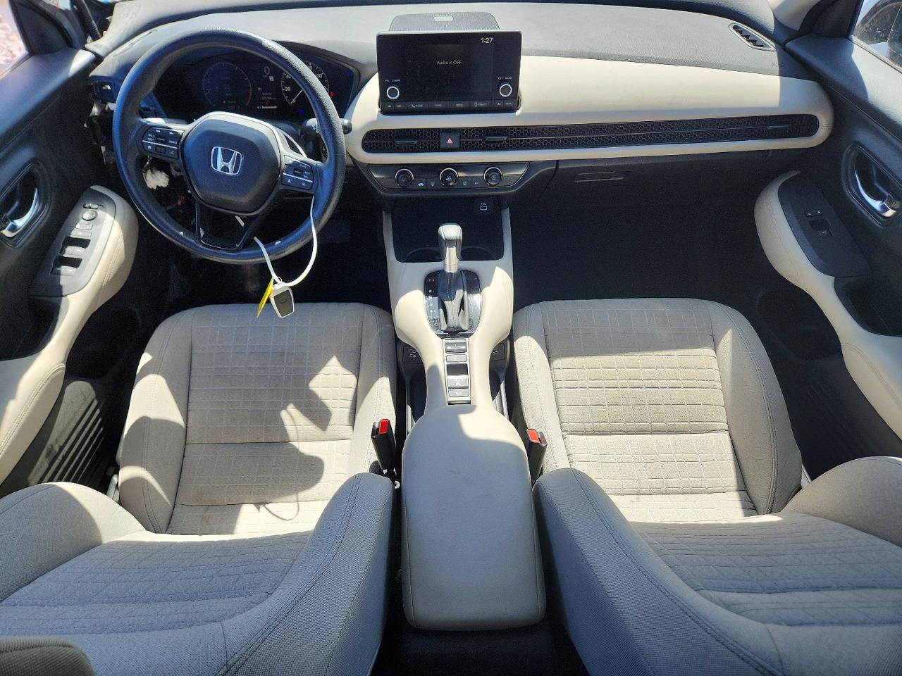 2024 HONDA HR-V LX photo 8