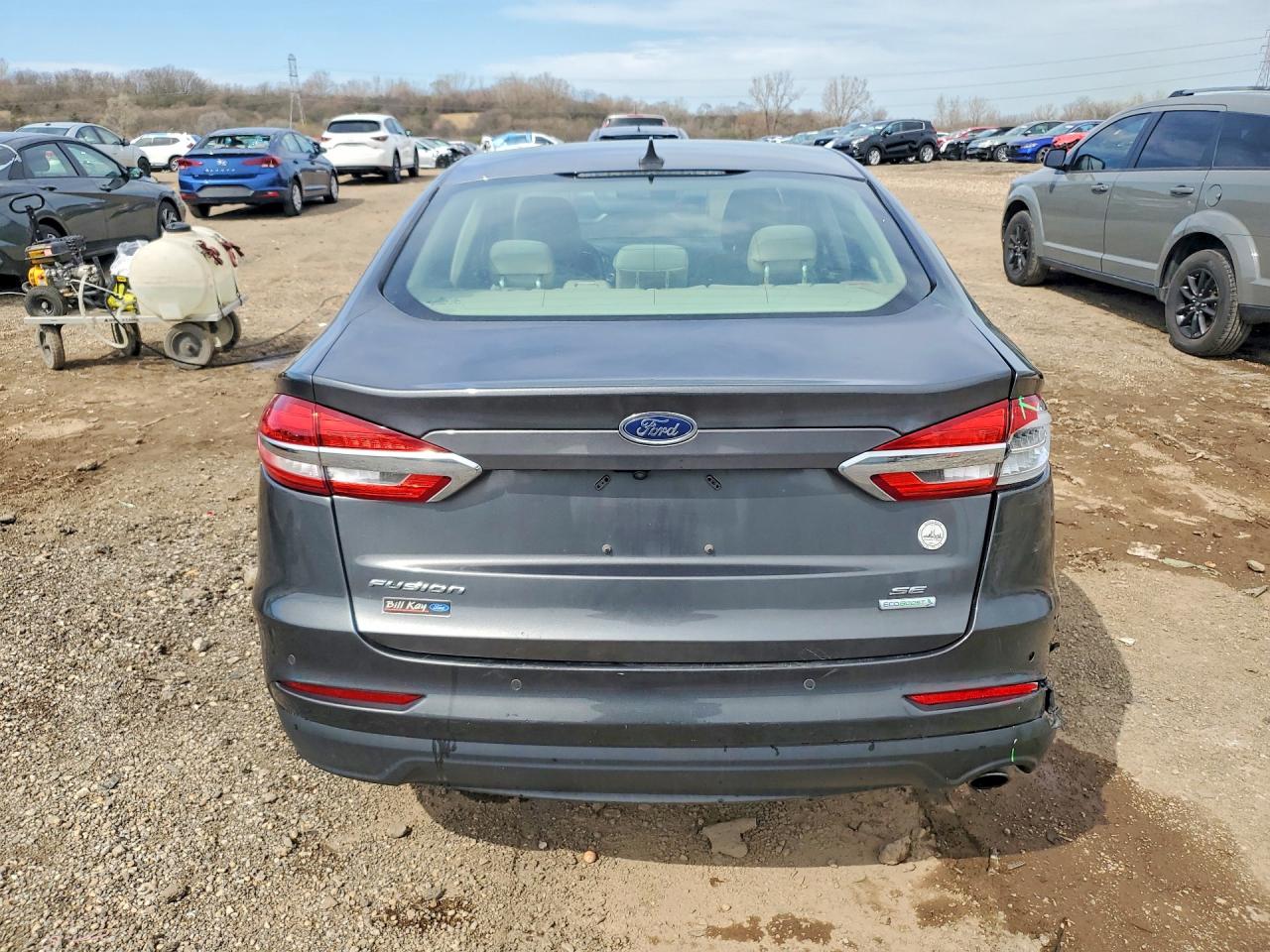 2019 FORD FUSION SE photo 16