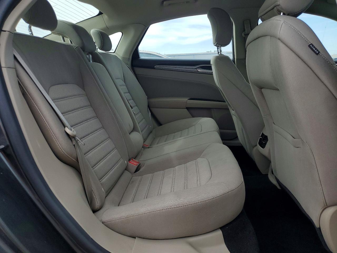 2019 FORD FUSION SE photo 28