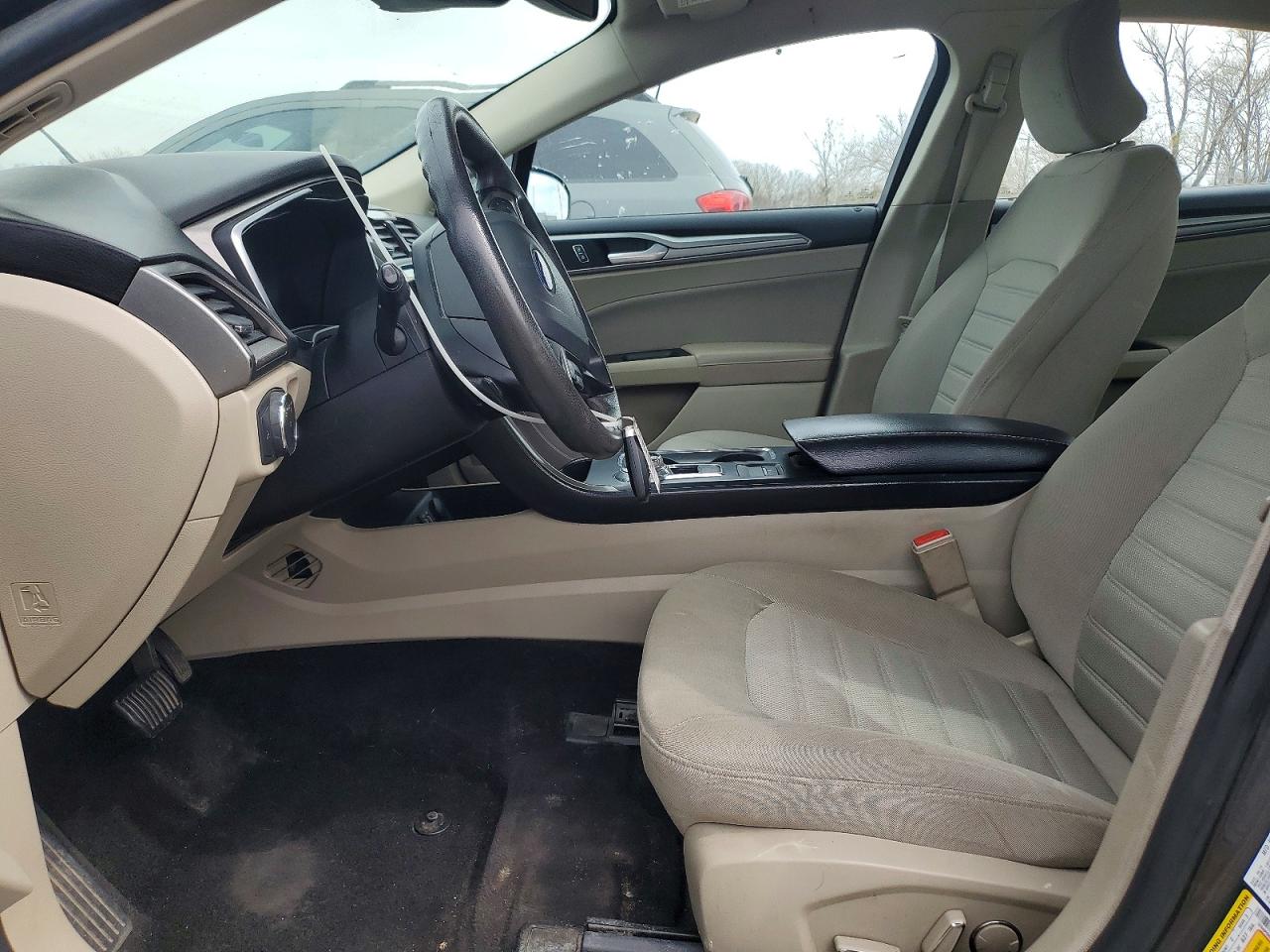 2019 FORD FUSION SE photo 19