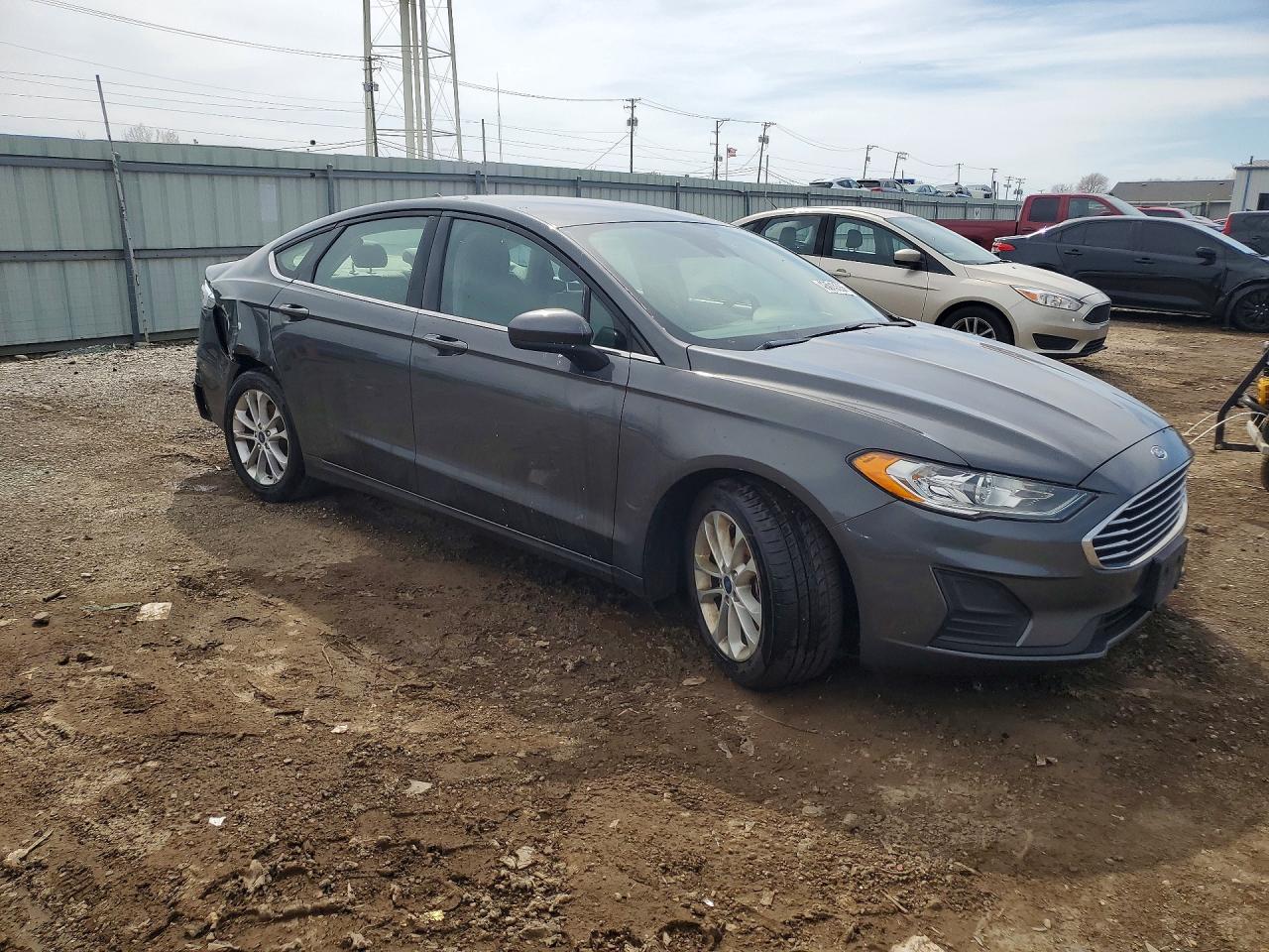 2019 FORD FUSION SE photo 10