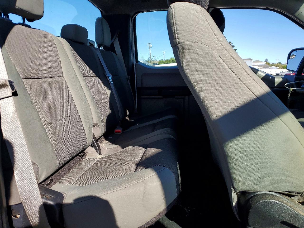 2015 FORD F150 SUPER CAB photo 19