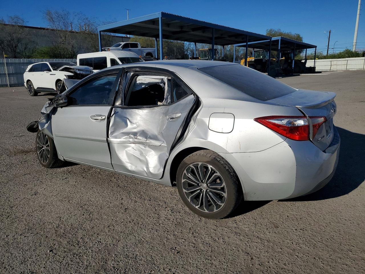 2016 TOYOTA COROLLA S PLUS photo 4