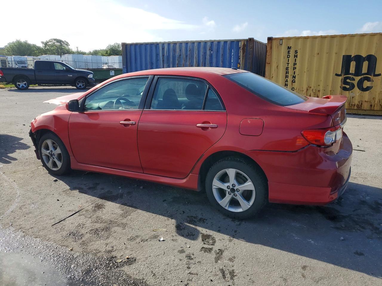 2011 TOYOTA COROLLA S photo 3