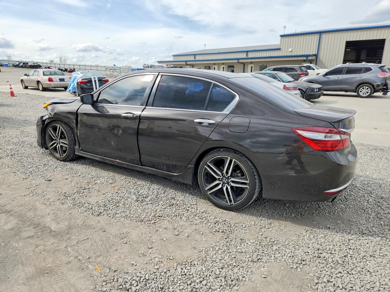 2017 HONDA ACCORD SPORT SPECIAL EDITION photo 3