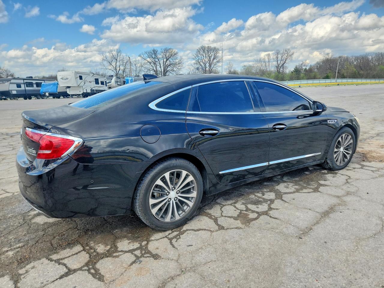 2017 BUICK LACROSSE PREMIUM photo 5