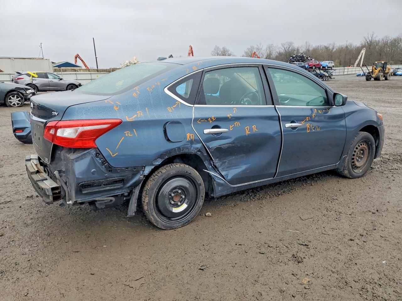 2017 NISSAN SENTRA SV photo 5