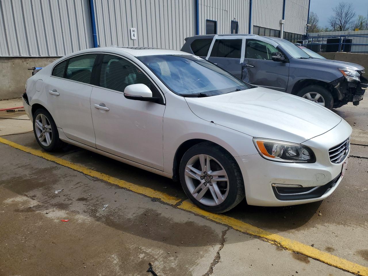 2015 VOLVO S60 PREMIER photo 7