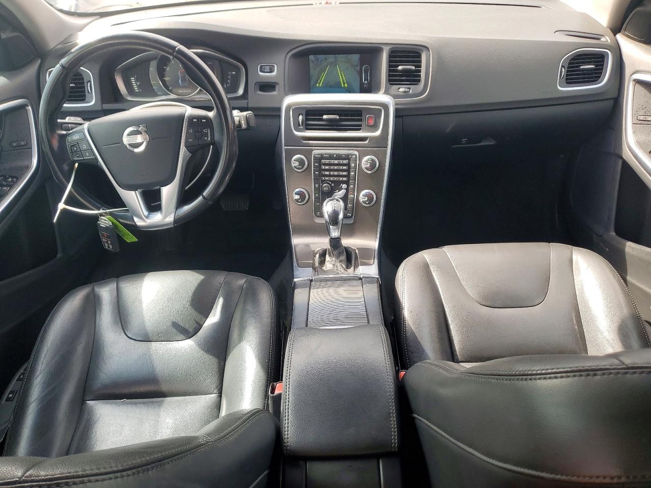 2015 VOLVO S60 PREMIER photo 15