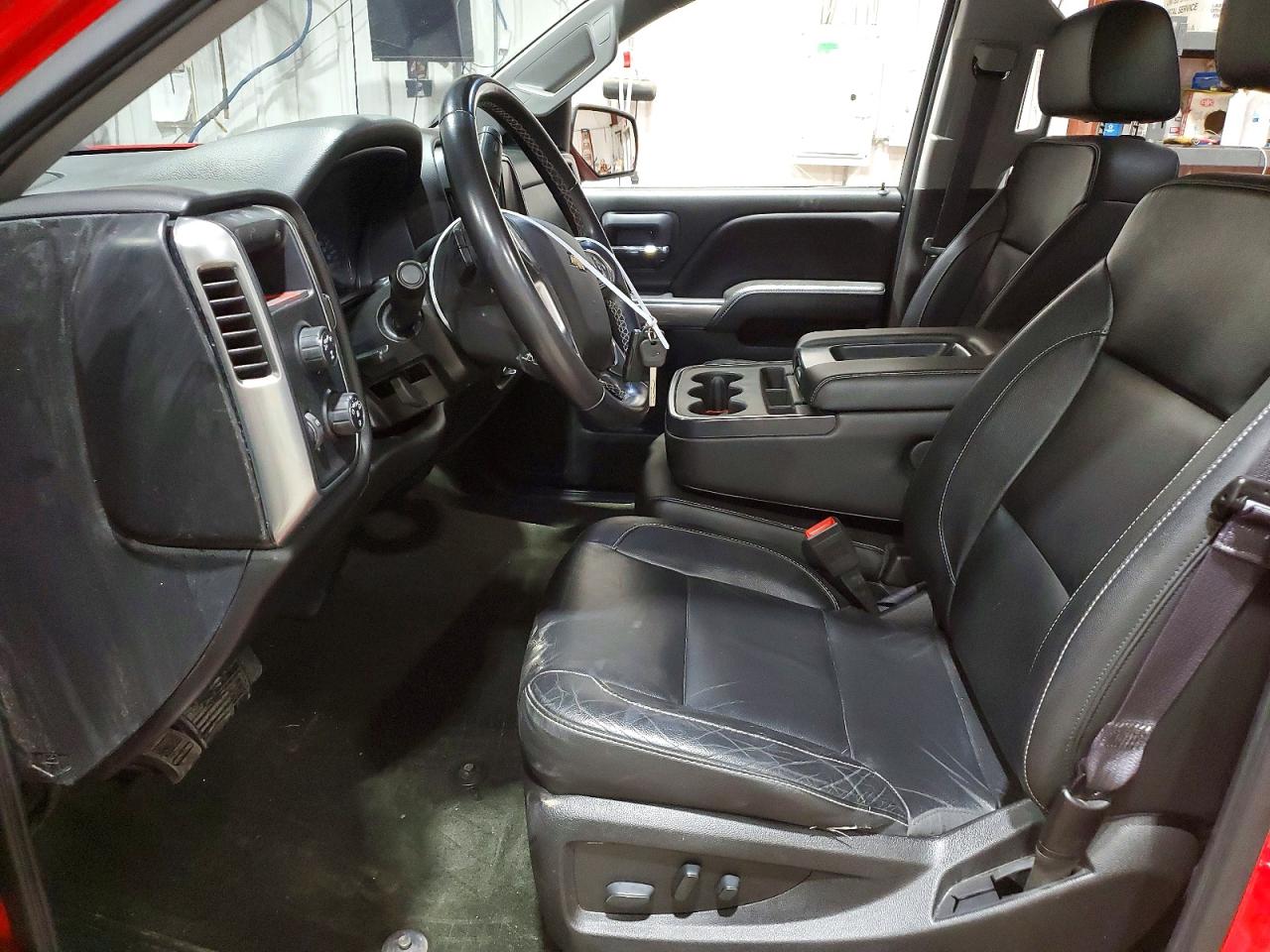 2017 CHEVROLET SILVERADO K1500 LT photo 7