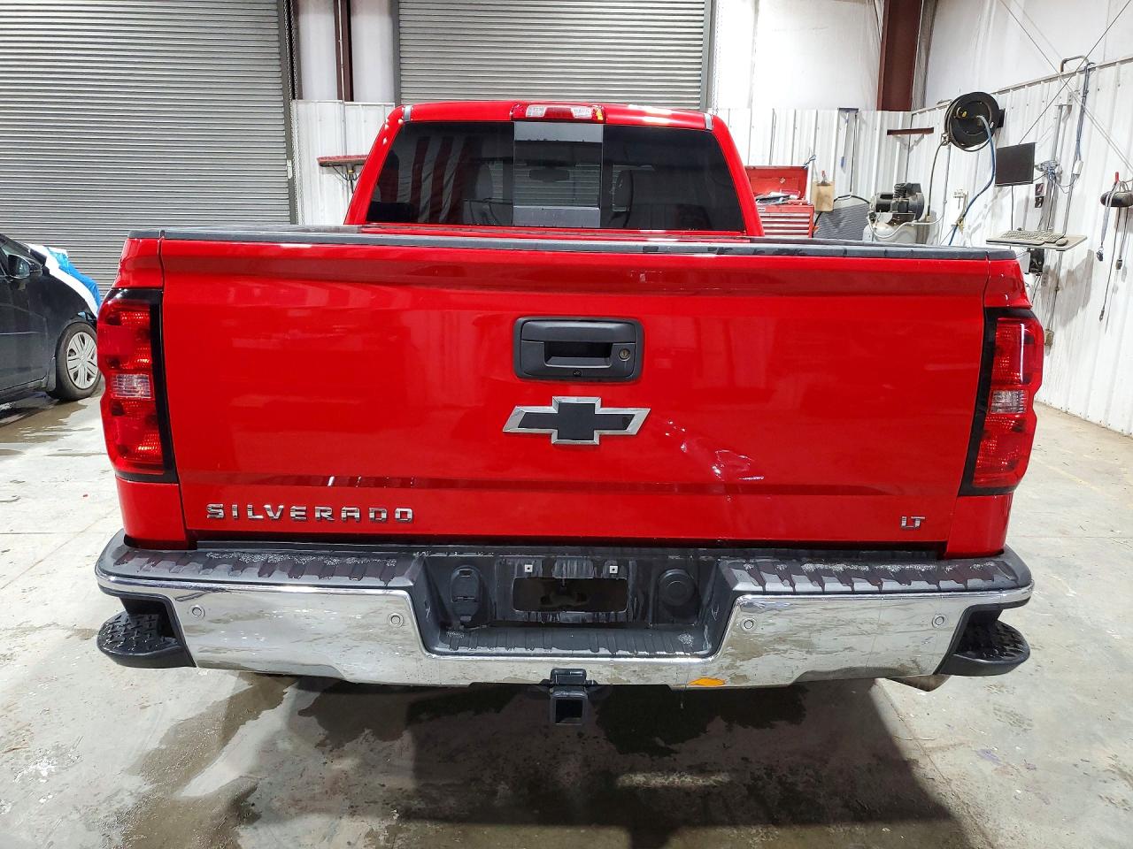 2017 CHEVROLET SILVERADO K1500 LT photo 6