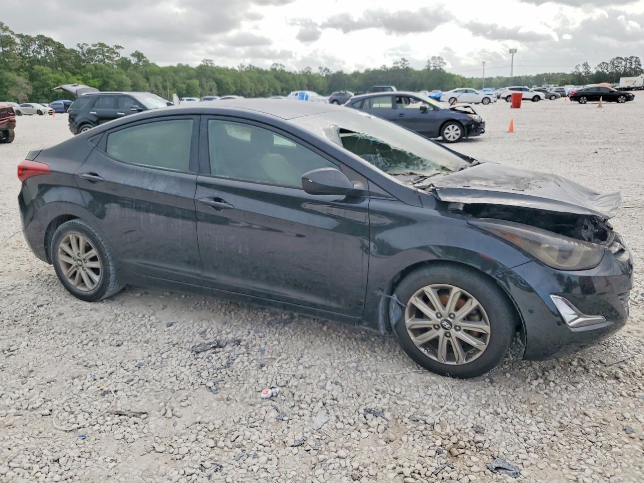 2014 HYUNDAI ELANTRA SE photo 7