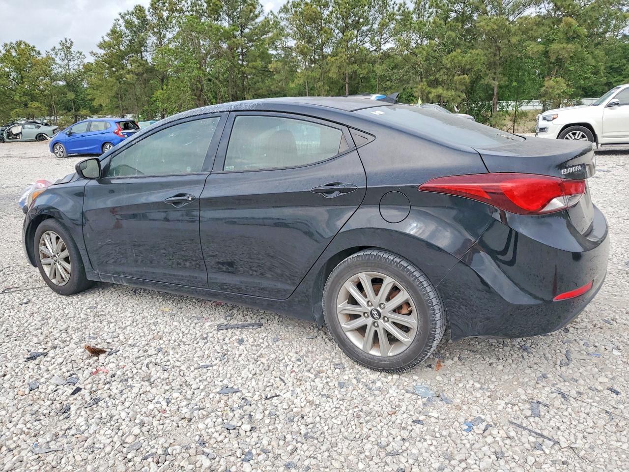 2014 HYUNDAI ELANTRA SE photo 3