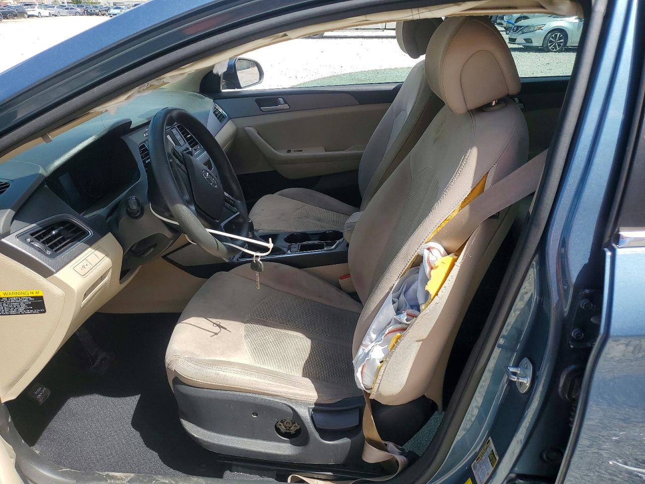 2015 HYUNDAI SONATA SE photo 13