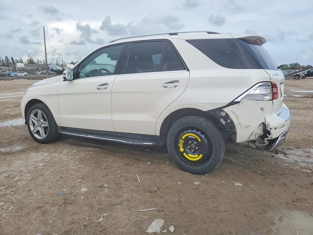 2015 MERCEDES-BENZ ML 400 4MATIC photo 3