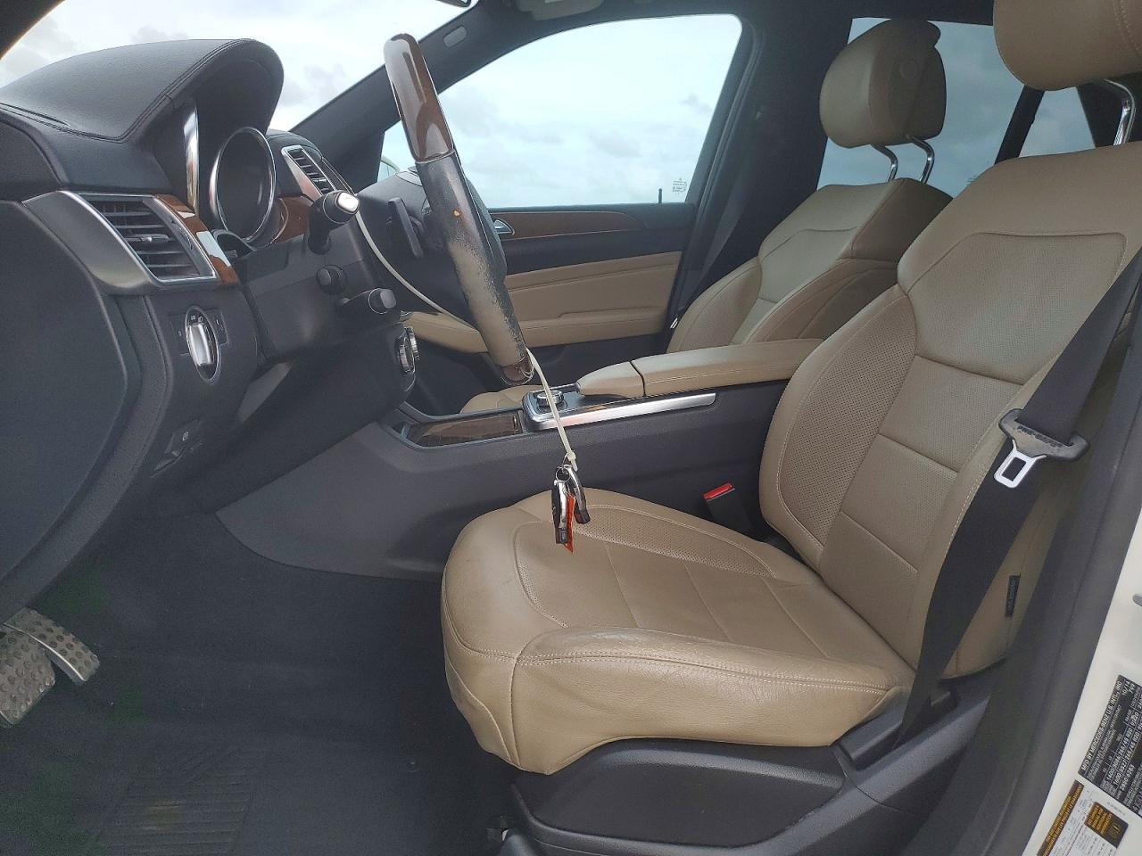 2015 MERCEDES-BENZ ML 400 4MATIC photo 13