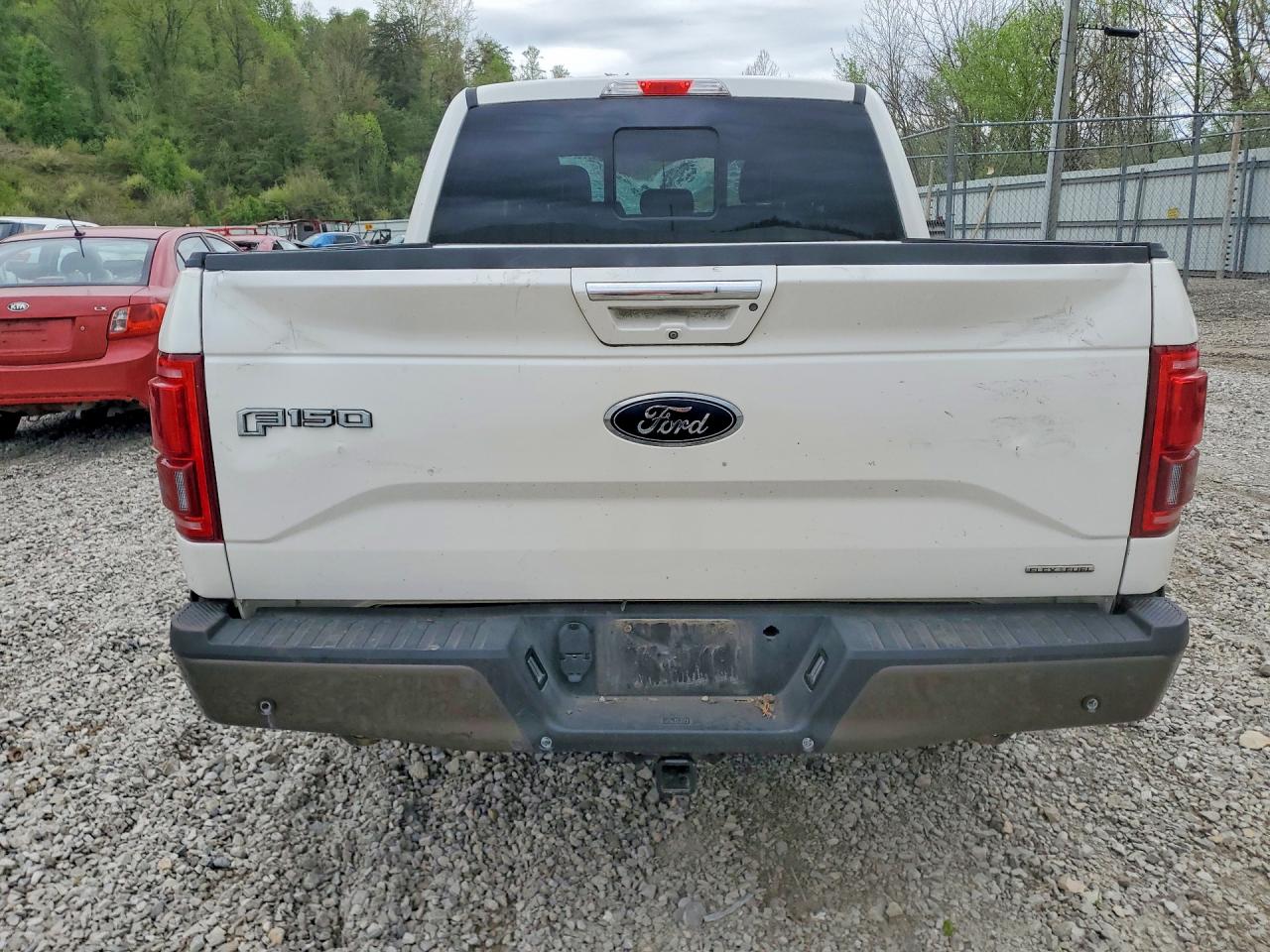 2015 FORD F150 SUPERCREW photo 11