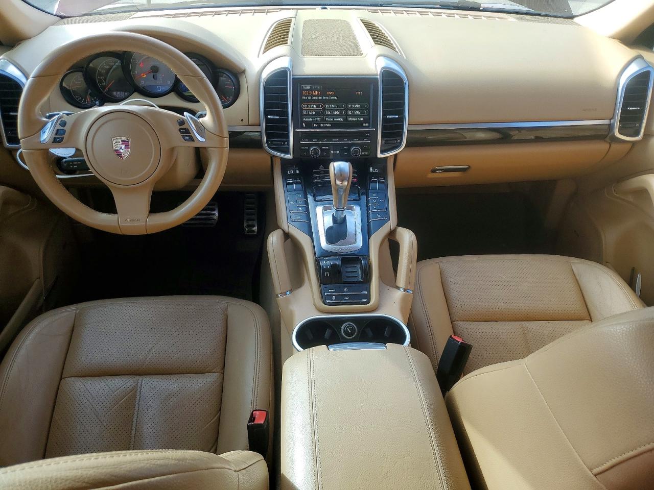 2011 PORSCHE CAYENNE S photo 22
