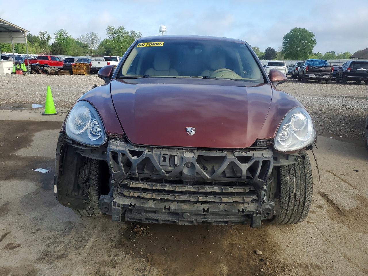 2011 PORSCHE CAYENNE S photo 13