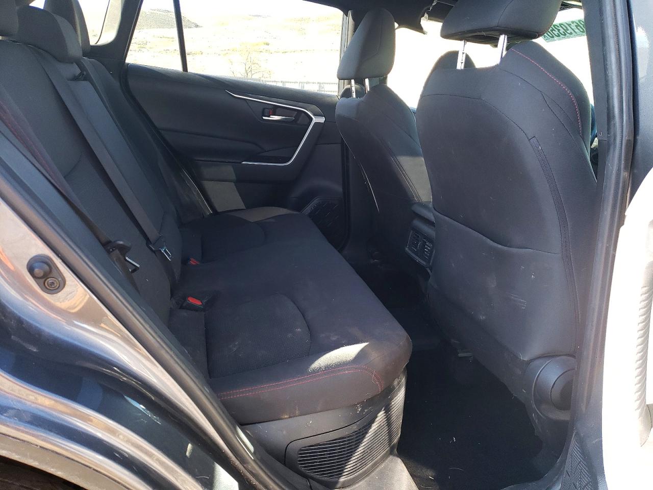2024 TOYOTA RAV4 PRIME SE photo 21