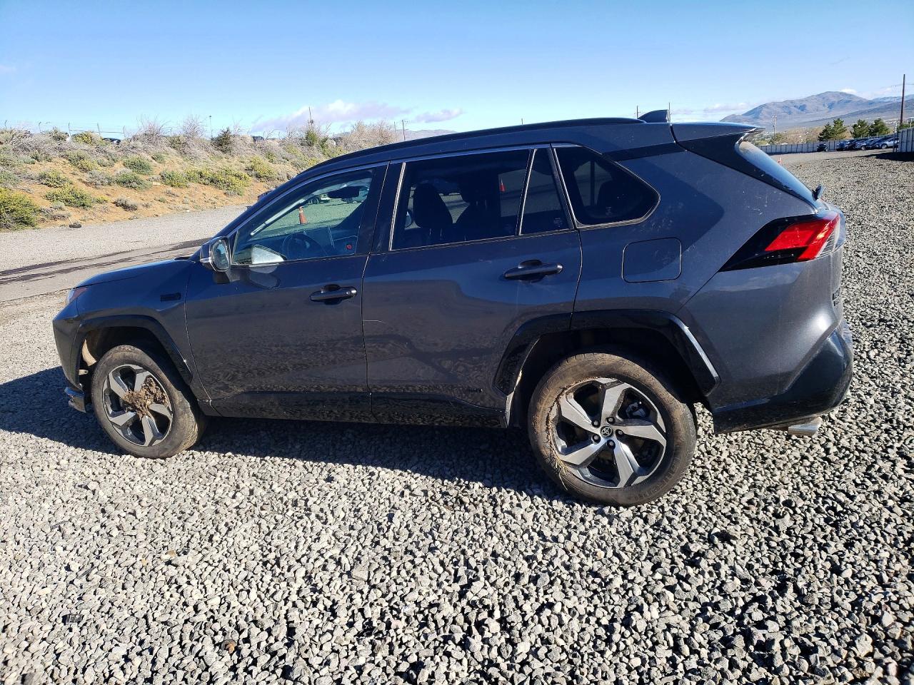 2024 TOYOTA RAV4 PRIME SE photo 3