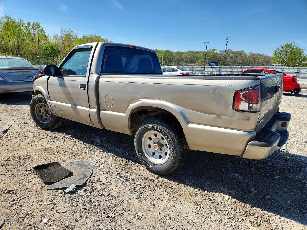 2001 CHEVROLET S TRUCK S10 photo 3