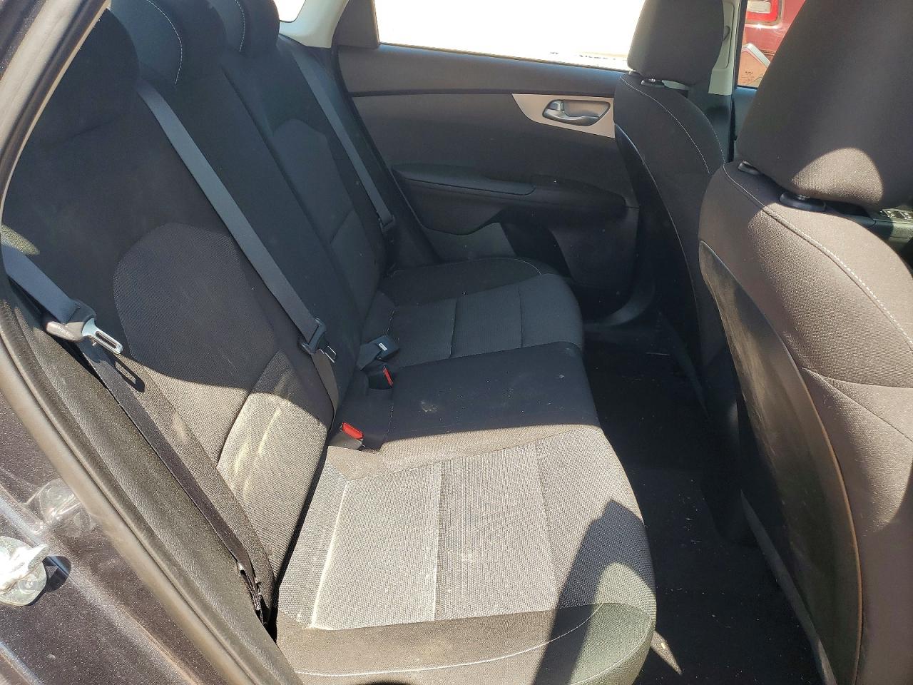 2023 KIA FORTE LXS photo 10