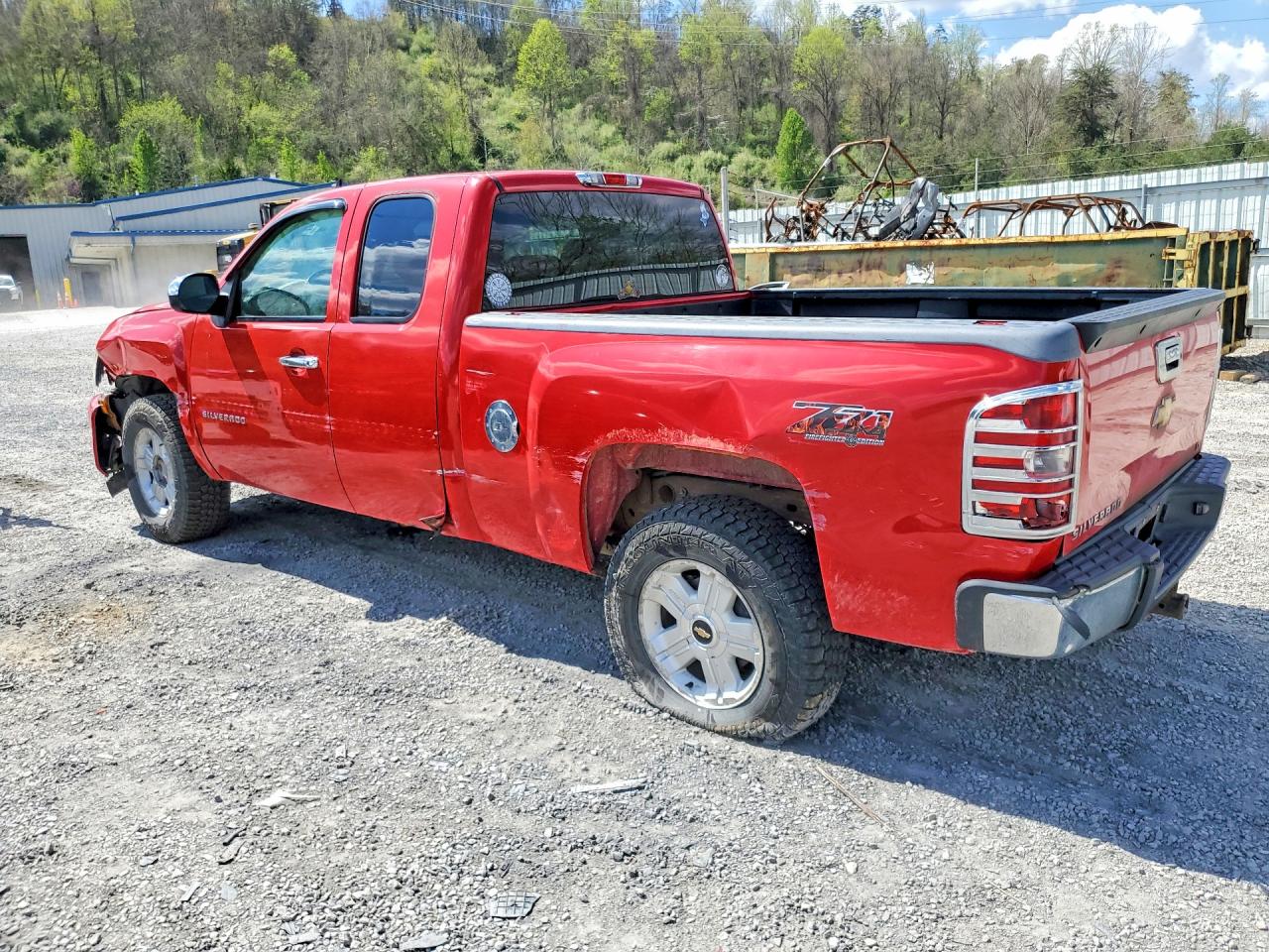 2010 CHEVROLET SILVERADO K1500 LT photo 3