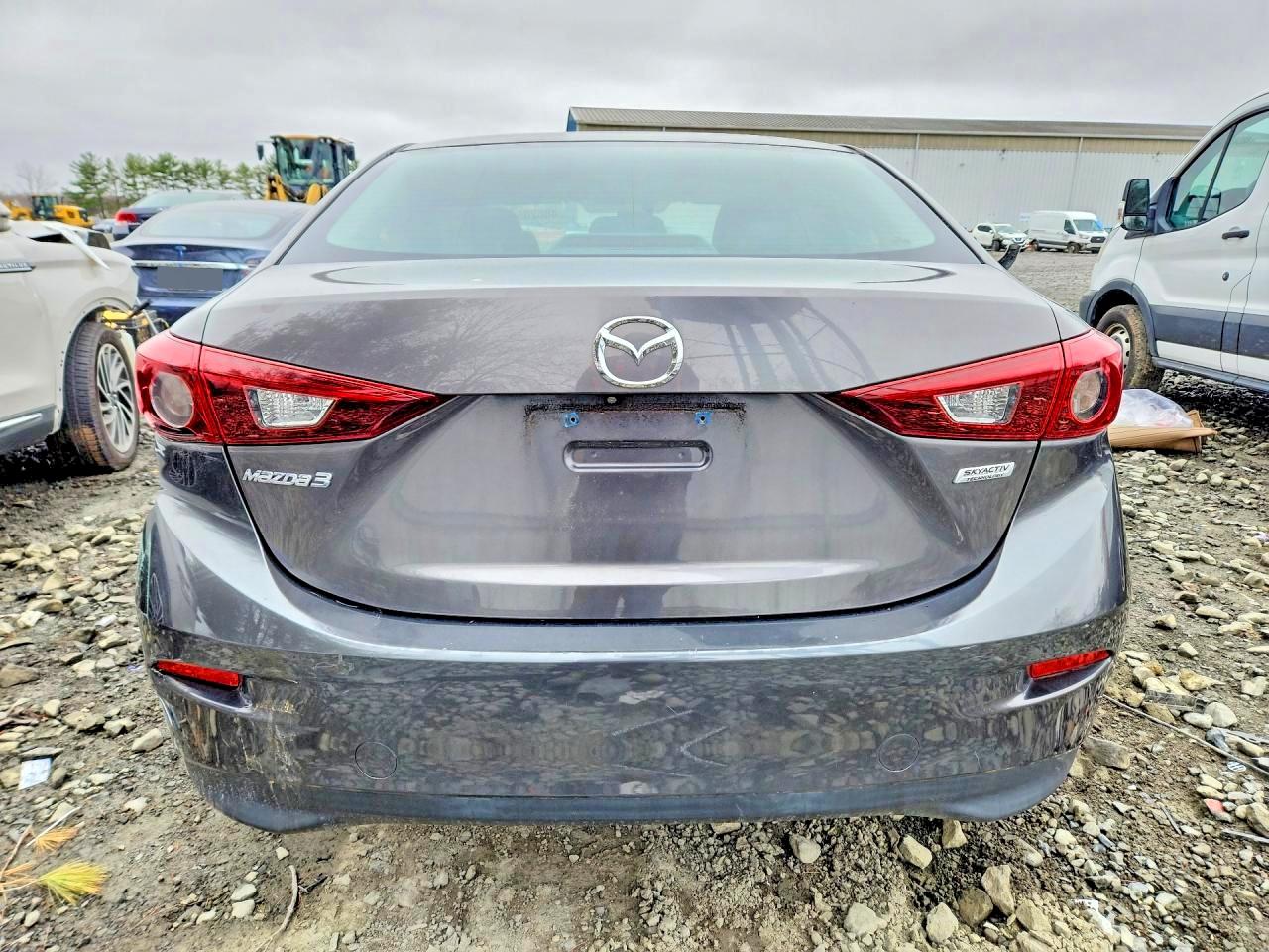 2017 MAZDA 3 SPORT photo 11