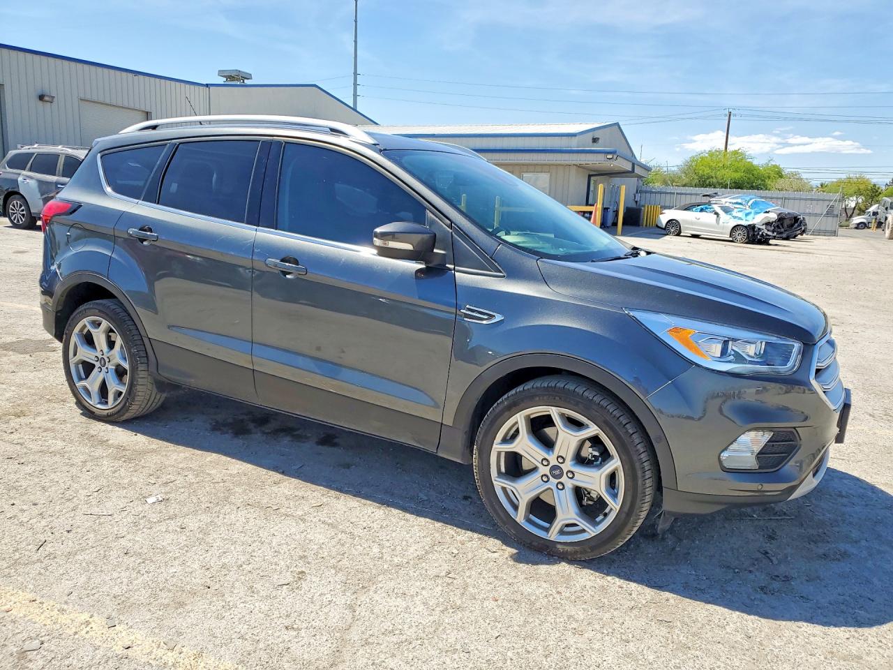 2019 FORD ESCAPE TITANIUM photo 7
