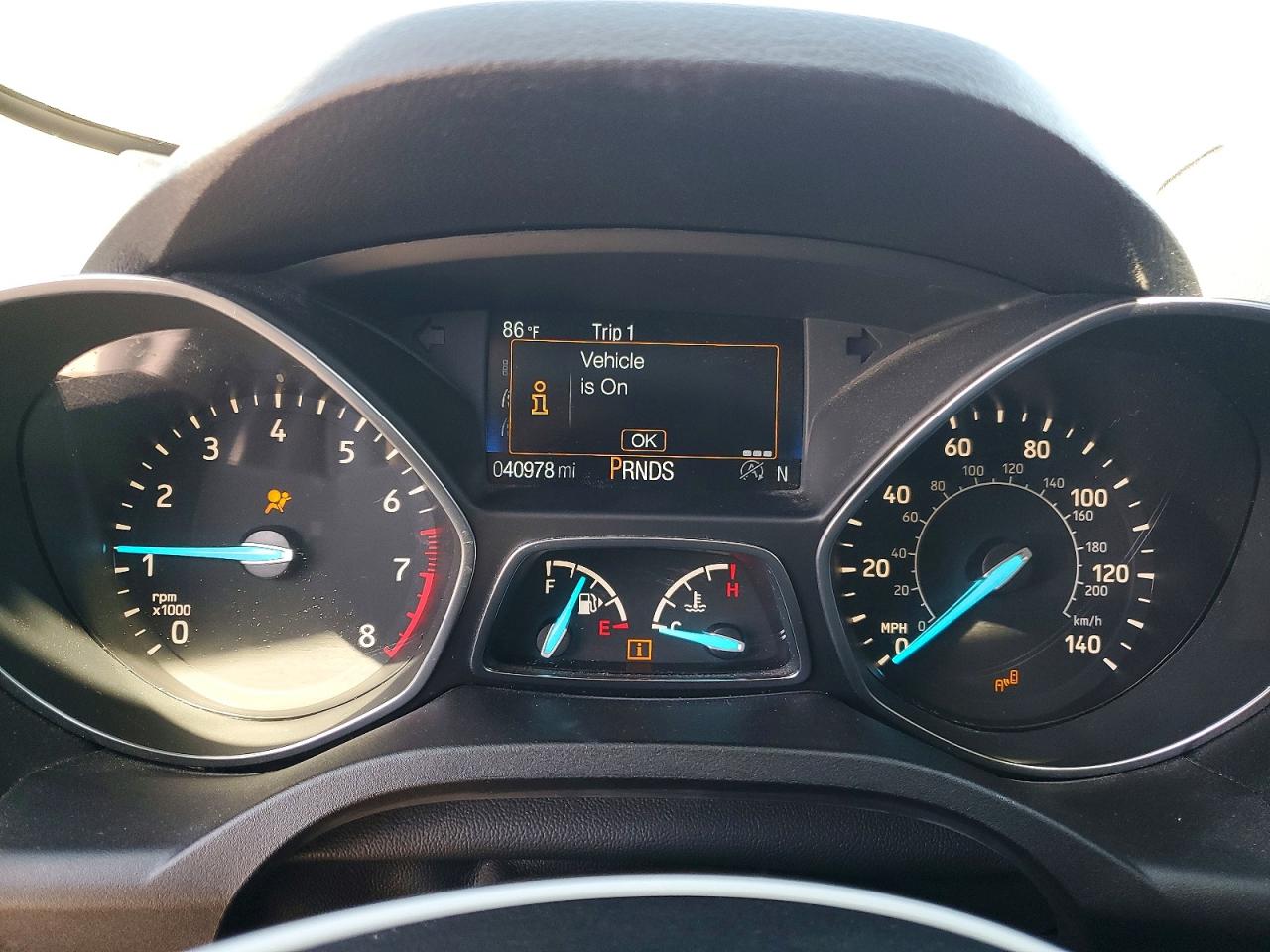 2019 FORD ESCAPE TITANIUM photo 17