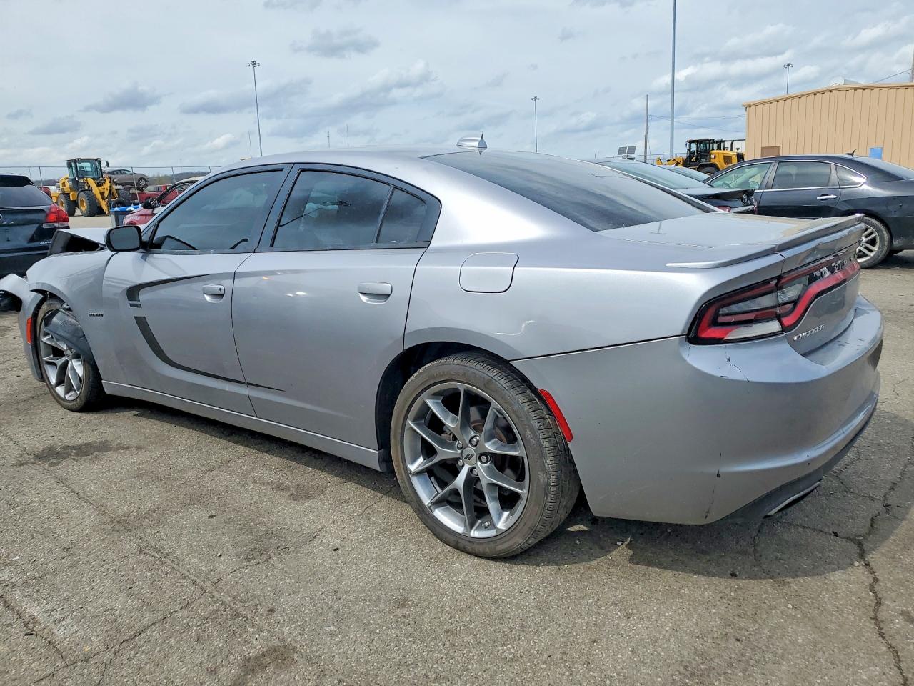 2016 DODGE CHARGER R photo 3