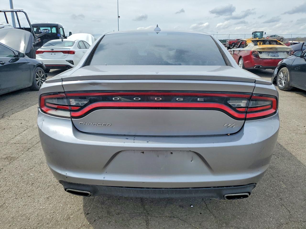 2016 DODGE CHARGER R photo 11