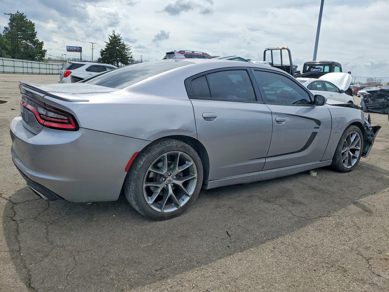 2016 DODGE CHARGER R photo 5