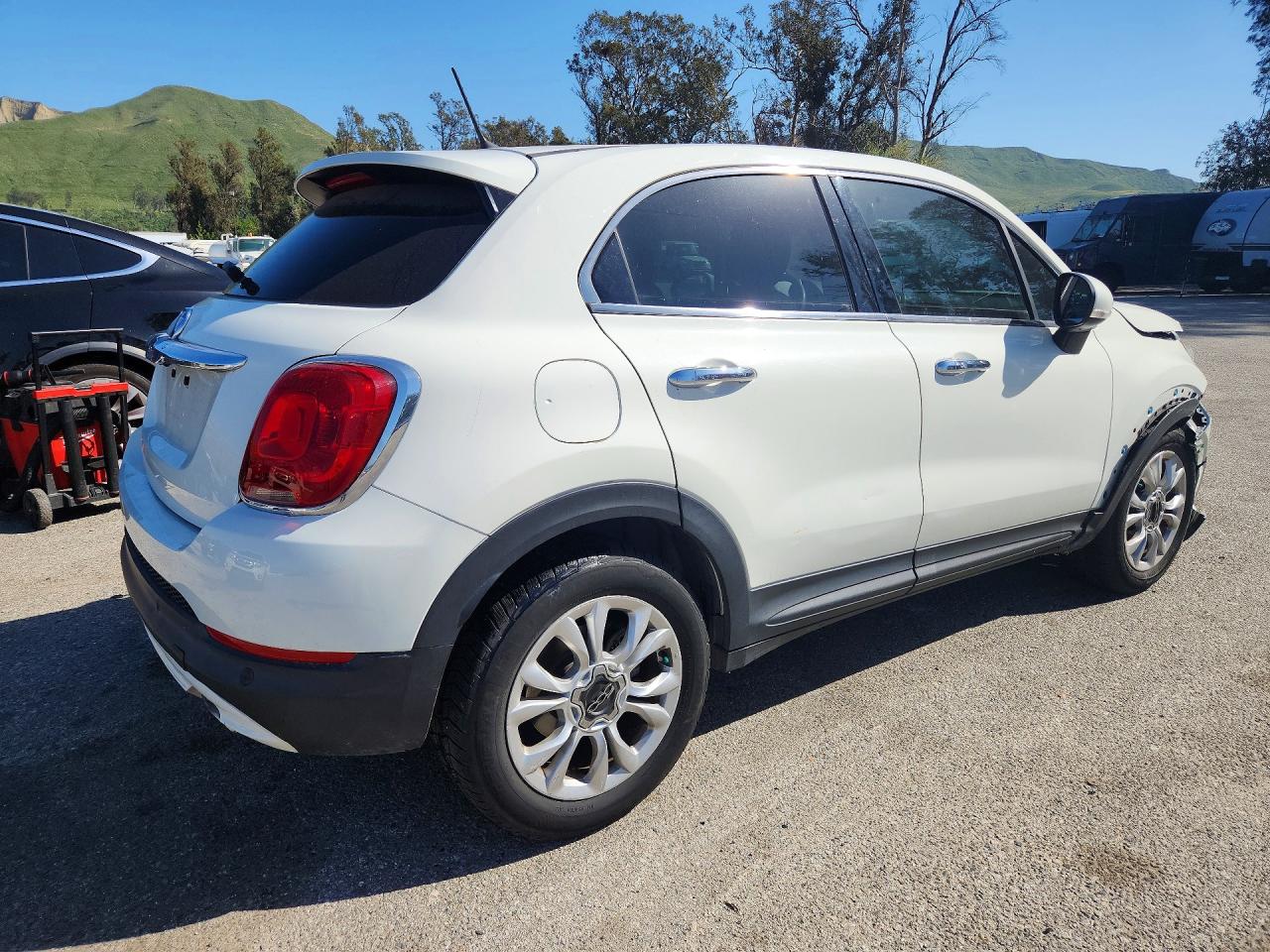 2016 FIAT 500X LOUNGE photo 7