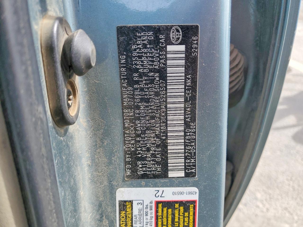 2010 TOYOTA CAMRY LE photo 12