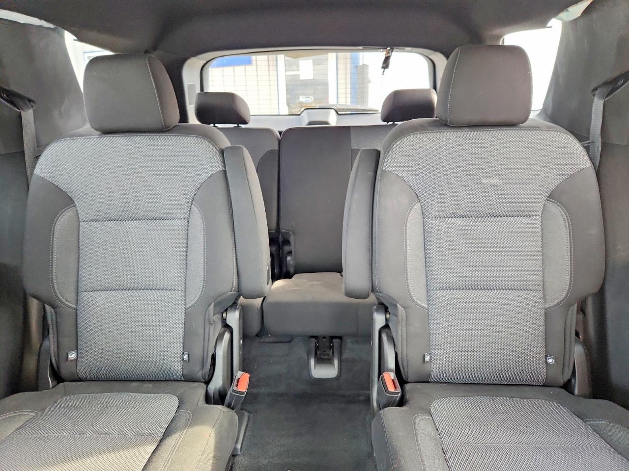 2023 CHEVROLET TRAVERSE LT photo 28