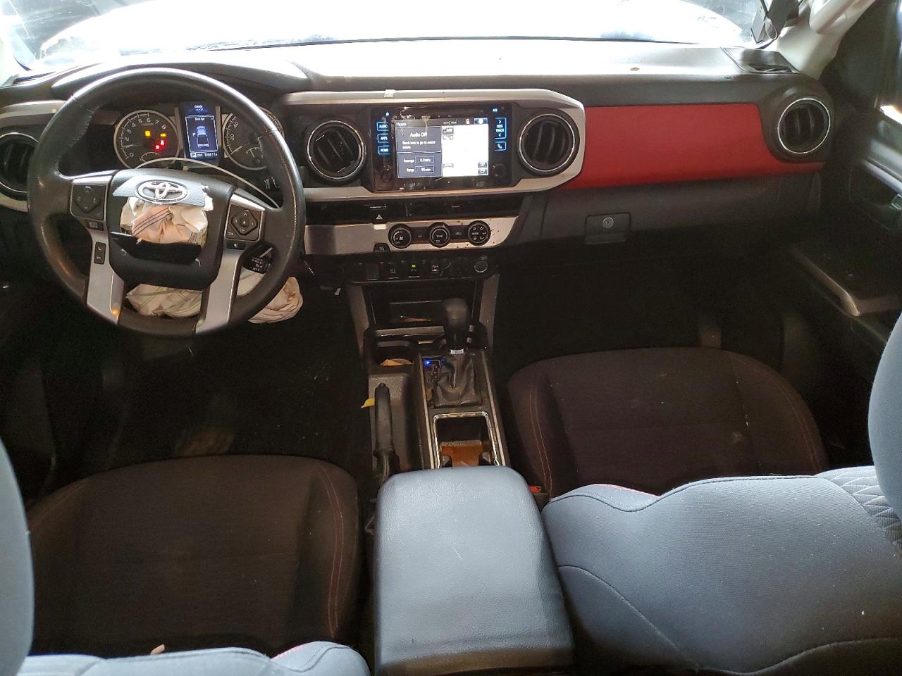 2017 TOYOTA TACOMA SR5 V6 photo 15